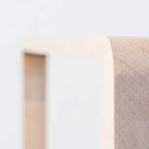 Laaki puinen design vaaterekki
